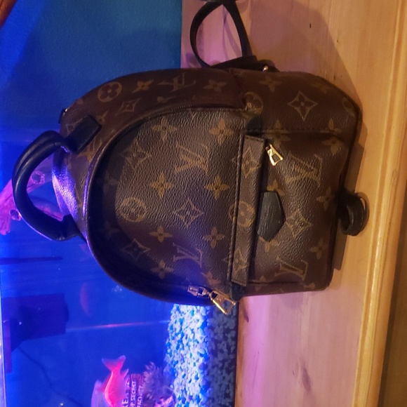 Louis Vuitton Mini Backpack - Picture 8 of 13